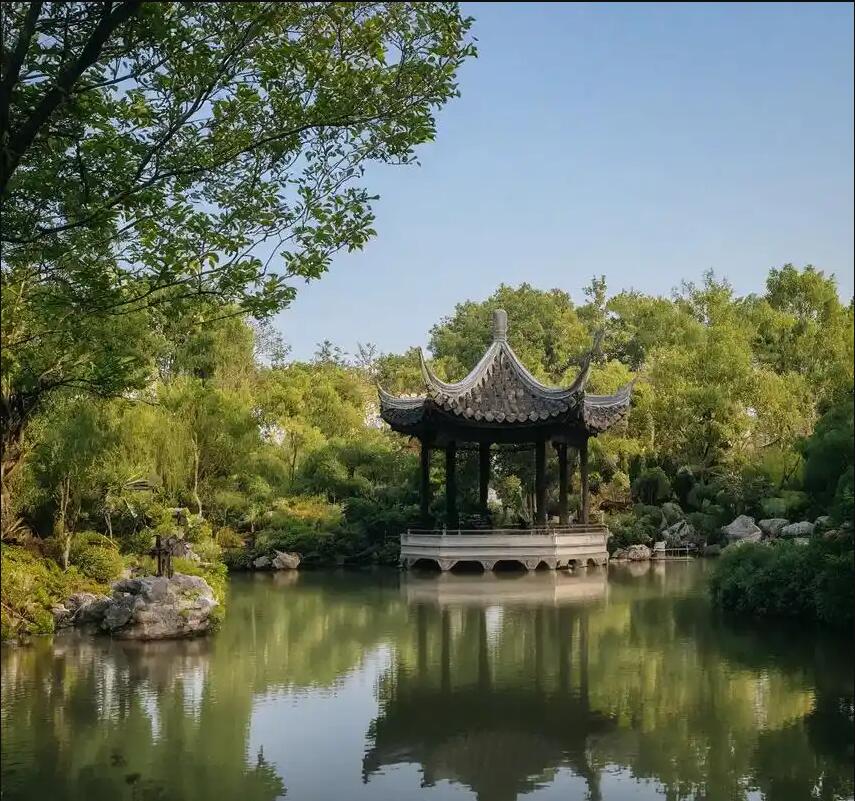 莱芜醉蓝餐饮有限公司